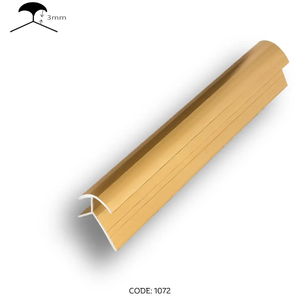 [1072] Aluminium Outer Corner channel 2950mm (9.5ft) Gold